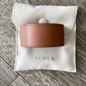 🔅 Furla “Venere” Leather Cuff Bracelet